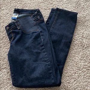Old Navy Maternity Skinny Jeans